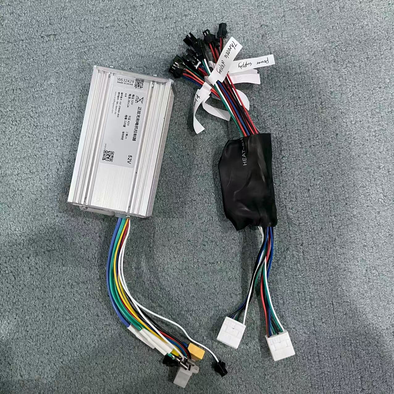 Yunli 60V 45A 50A Electric Sco - 60V 5600W Dual Motor Electric Scooter 评论和价格