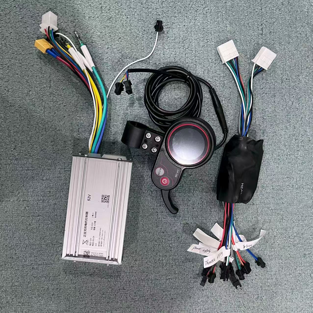 Yunli 60V 45A 50A Electric Sco - 60V 5600W Dual Motor Electric Scooter 评论和价格